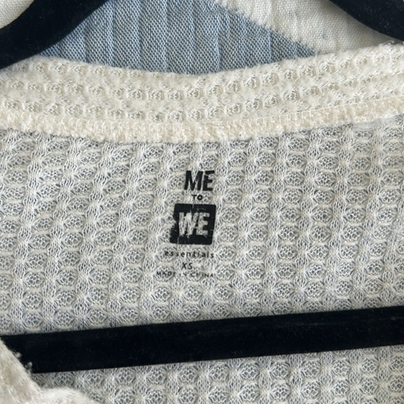 Me to We White Waffle Buttondown - Picture 3 of 4